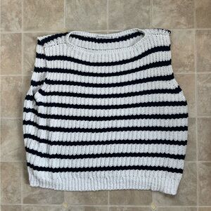 Abercrombie & Fitch Knit Vest